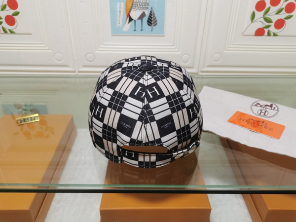 ブランド帽子側面デザイン